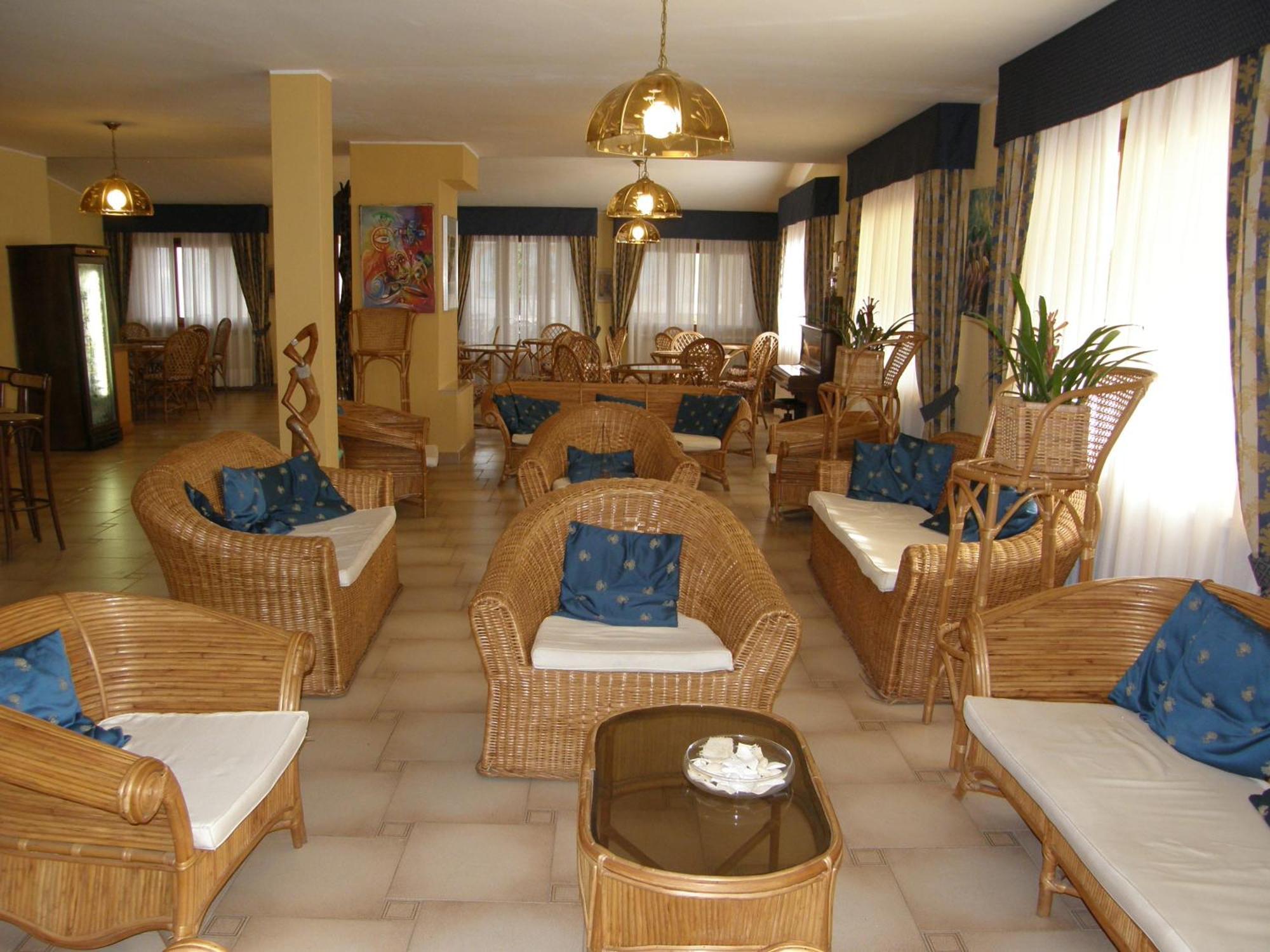 Hotel Santa Caterina مارينا دي كامبو المظهر الخارجي الصورة