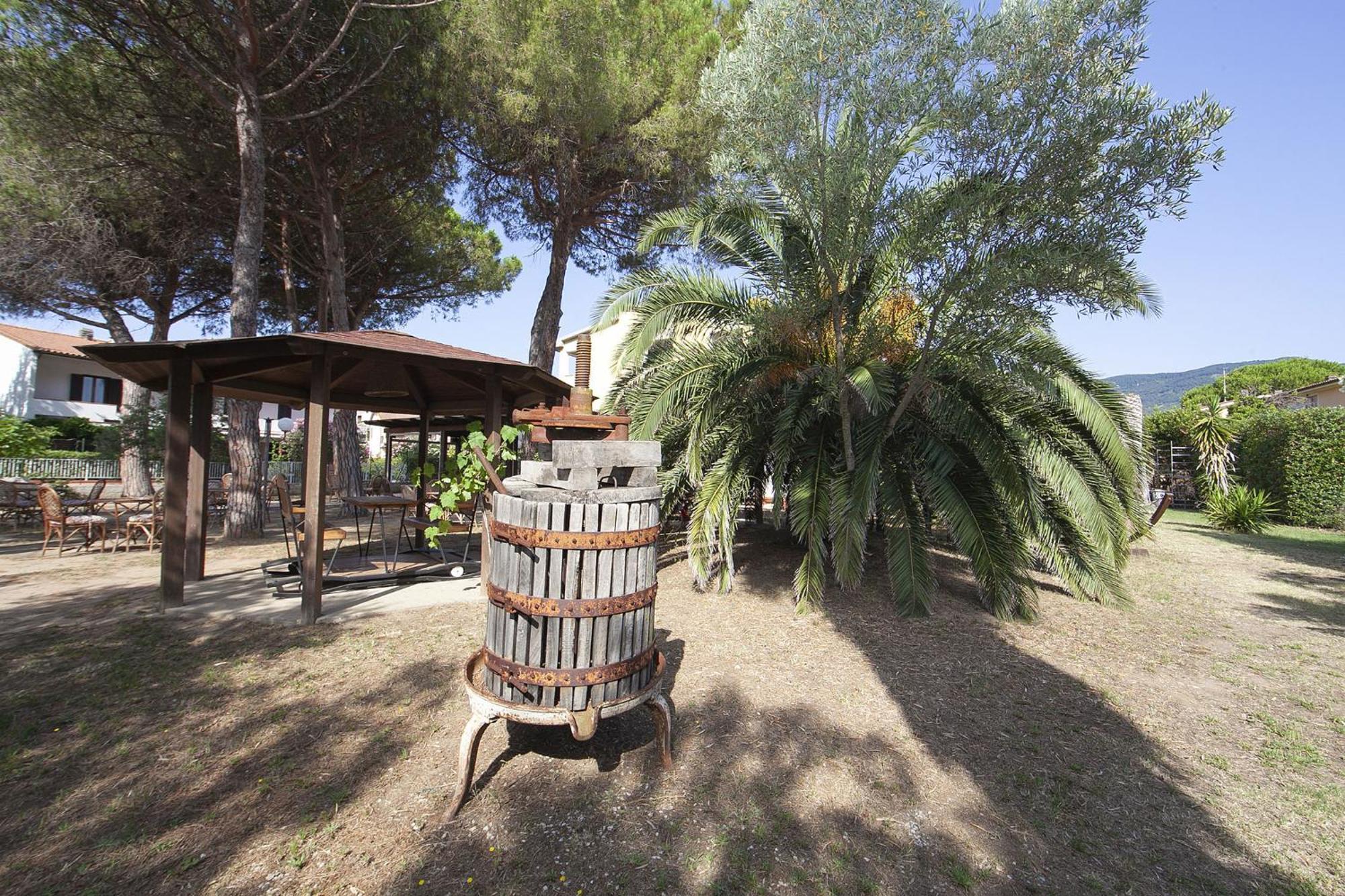 Hotel Santa Caterina مارينا دي كامبو المظهر الخارجي الصورة